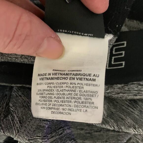 Nike Dri Fit Crop Athletic Leggings Womens Small Grey Black Logo Active - Picture 7 of 8